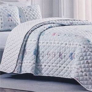 Lenox Spice Village Quilt Baby Blue White Reversible
King 2 Shams Set NEW Tag